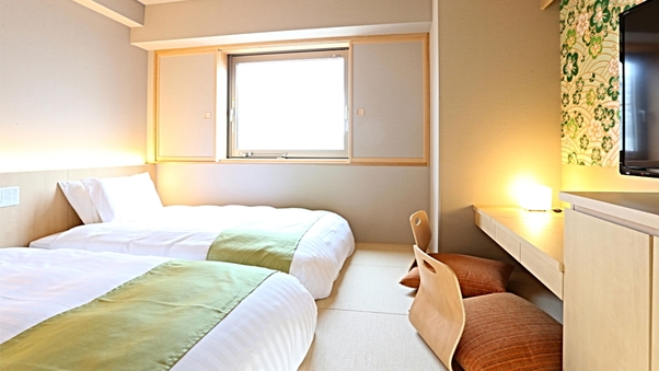 【全室禁煙】和洋室ツイン20平米／低床ベッド110cm×2台